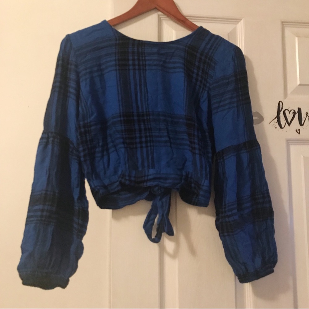 Blue Long Sleeve Top